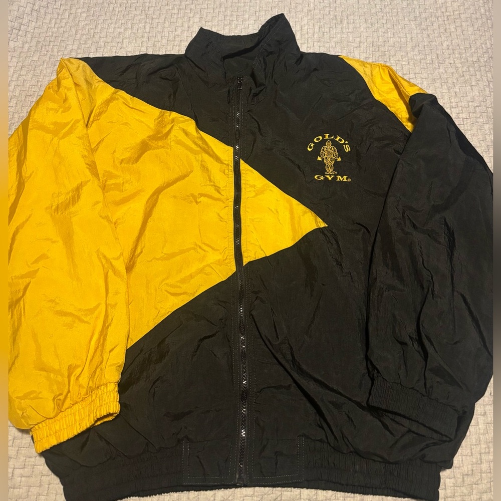 Vintage 80s Gold’s Gym Shark Tooth Style Windbreaker Track Jacket Size XL